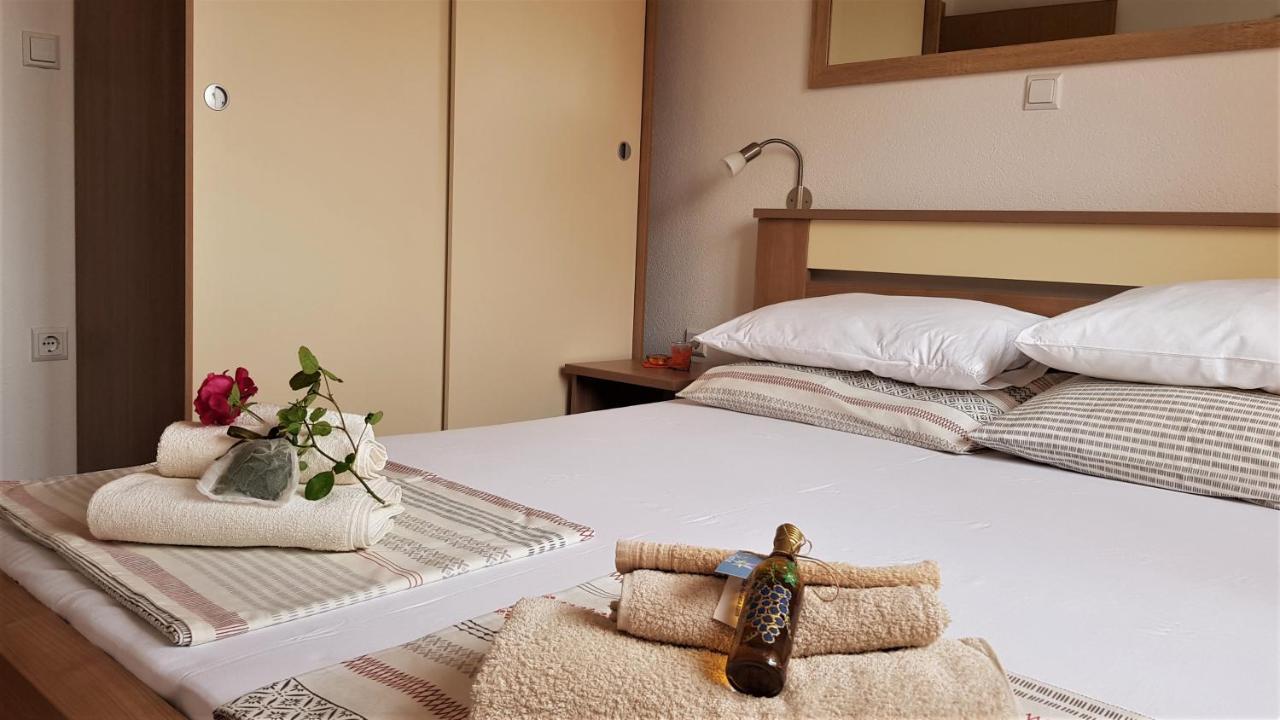 Apartmani Villa Lilliana Tribalj Exteriér fotografie