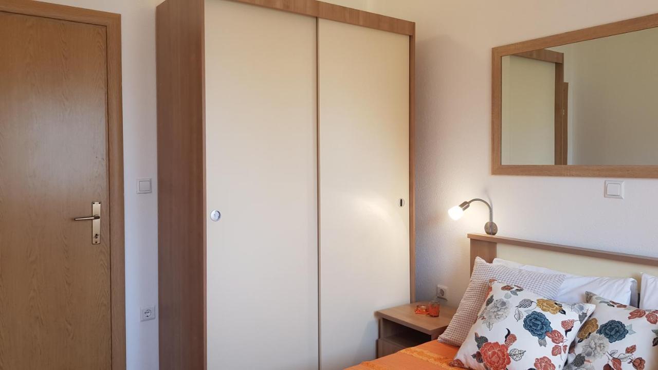 Apartmani Villa Lilliana Tribalj Exteriér fotografie