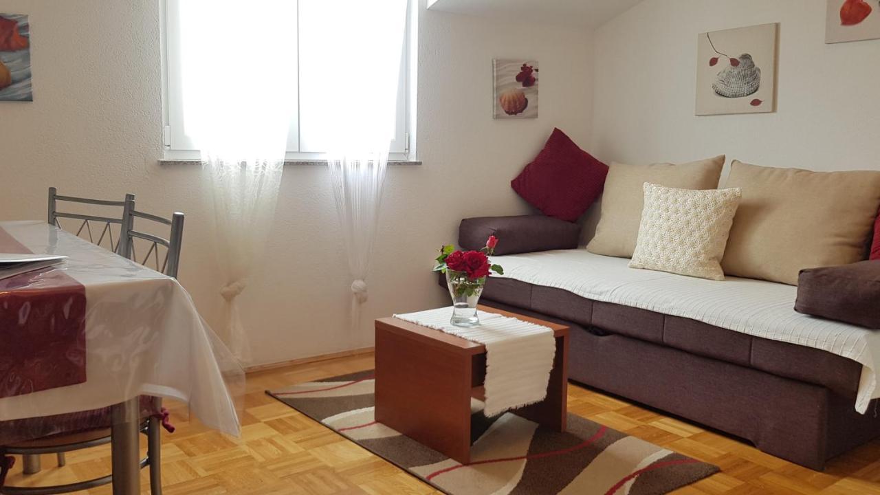 Apartmani Villa Lilliana Tribalj Exteriér fotografie