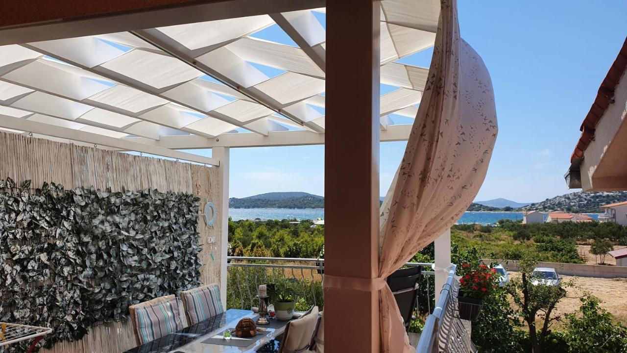 Apartmani Villa Lilliana Tribalj Exteriér fotografie