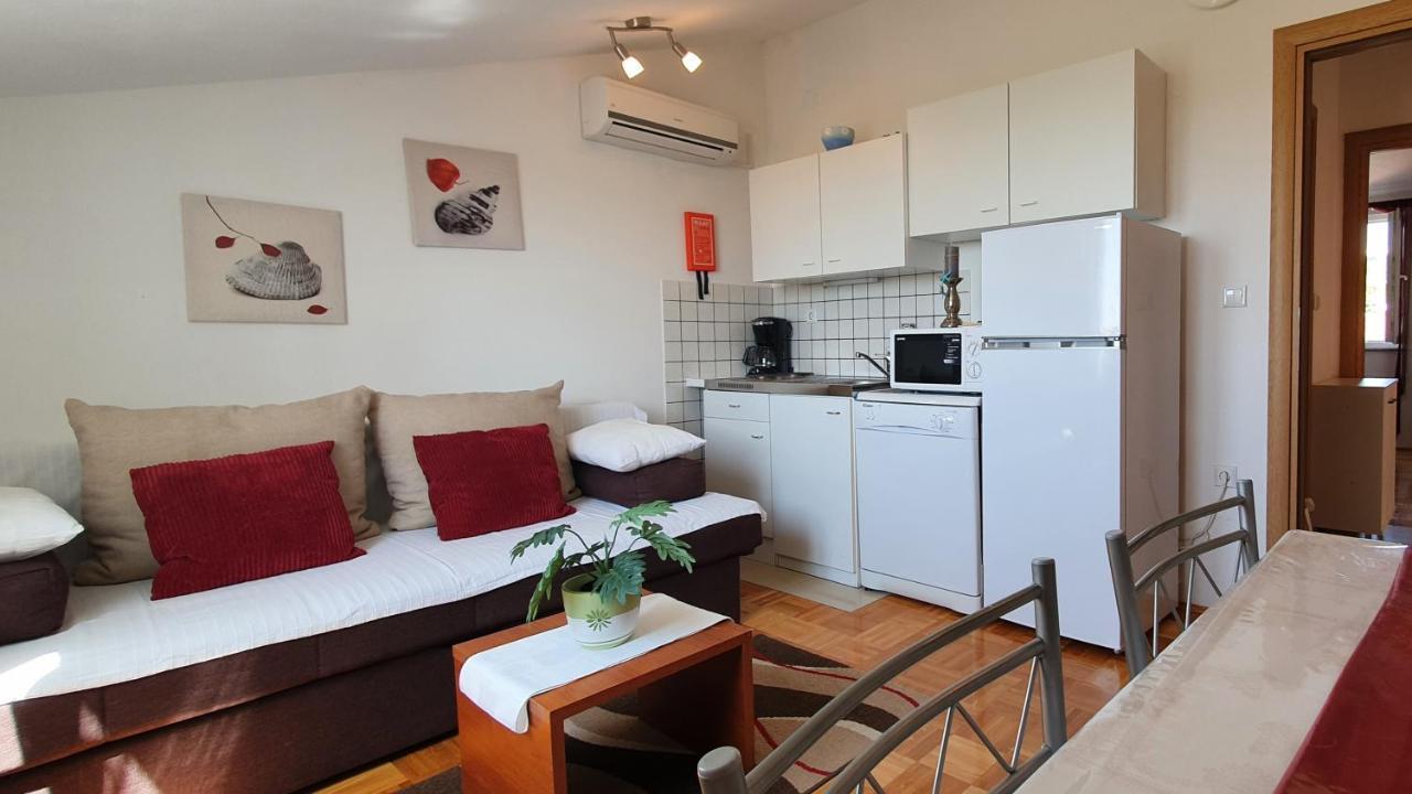 Apartmani Villa Lilliana Tribalj Exteriér fotografie